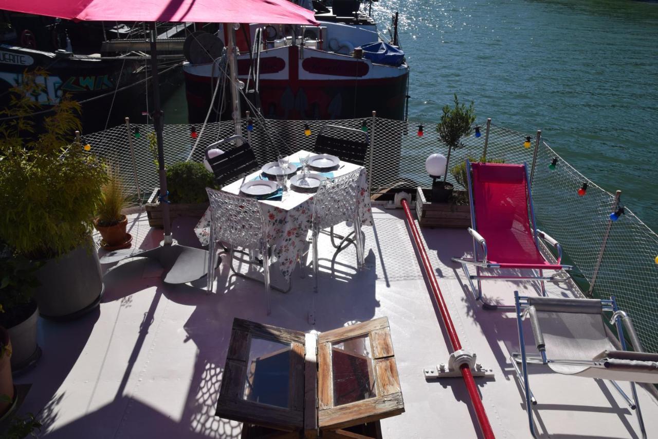 Bateau, Peniche Marbore - Disney Lagny-sur-Marne Luaran gambar