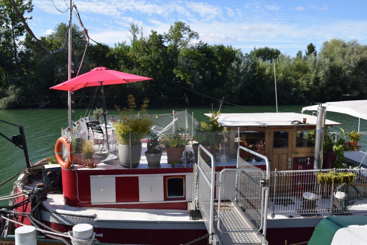 Bateau, Peniche Marbore - Disney Lagny-sur-Marne Luaran gambar